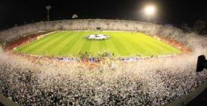 Gitaristi i ljubitelji Lige šampiona, evo vam domaći zadatak! (VIDEO)