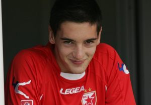 EKSPERIMENT: Kakav je majstor Vukan Savićević? (FOTO)