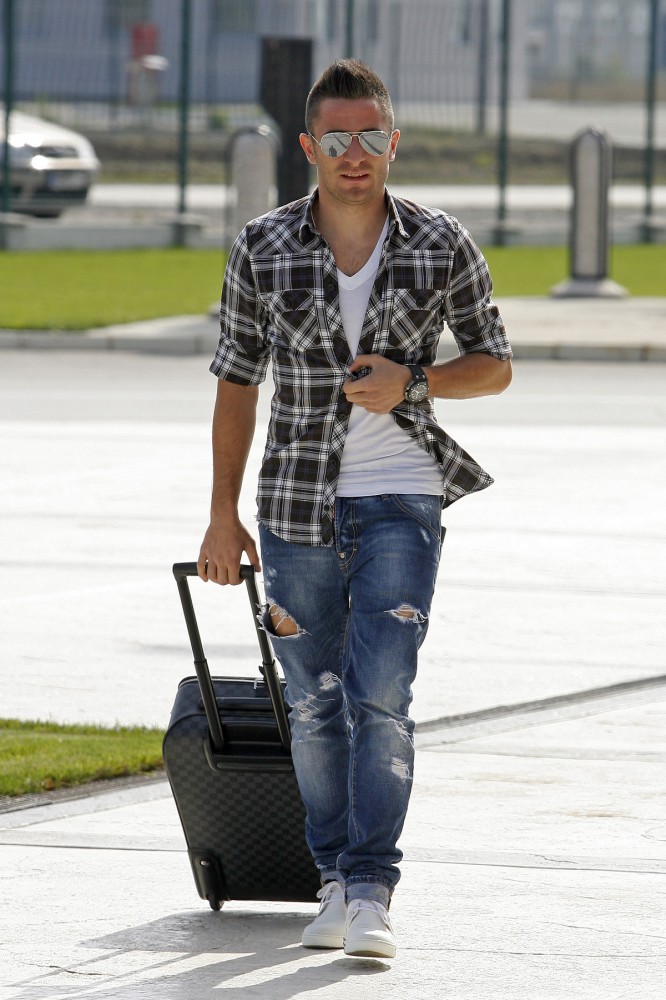 okupljanje pazova 1147