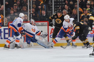 Bruinsi na kraju godine poraženi od Ajlandersa (VIDEO)