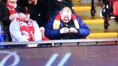 Neverovatna reakcija navijača Liverpula na povredu Agbonlahora (VIDEO)