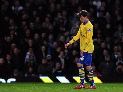 JEZIVO PROKLETSTVO: Aron Remzi dao gol i ponovo ‘sahranio’, ne jednu, već dve svetske zvezde! (VIDEO)