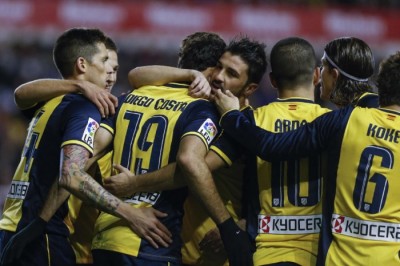 Atletiko slavio u gradskom derbiju i preuzeo prvo mesto (VIDEO)