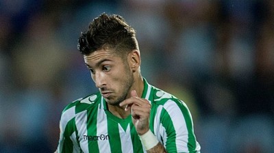 Betis ostao zakucan za dno Primere