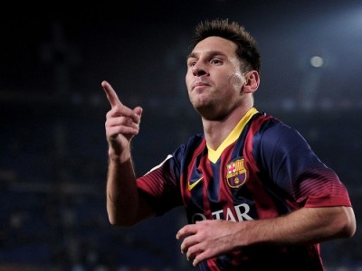 JEDAN OD NAJBOLJI SVIH VREMENA: Impozantne brojke Mesija, odigrao 700.  meč u dresu Barse! (FOTO)