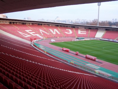 ŠOKANTNA SLIKA NA SEVERU ‘MARAKANE’: Navijač Galatasaraja ismevao smrt Marka Ivkovića! (FOTO)