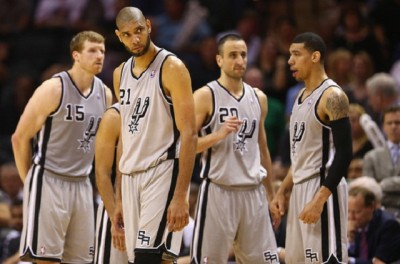 MILJENIK NAVIJAČA SPARSA ODLAZI: Počelo paljenje dresova (VIDEO)