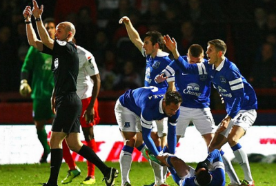 FA kup: Prolaz Evertona u senci stravične povrede (VIDEO)