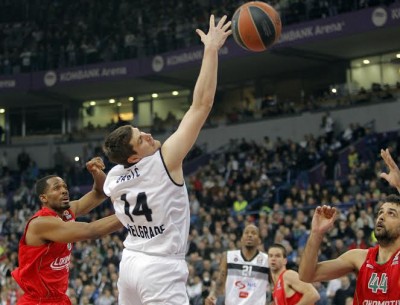 Sjajni Kinzi ne može sam, Lokomotiva slavila u Beogradu (FOTO)