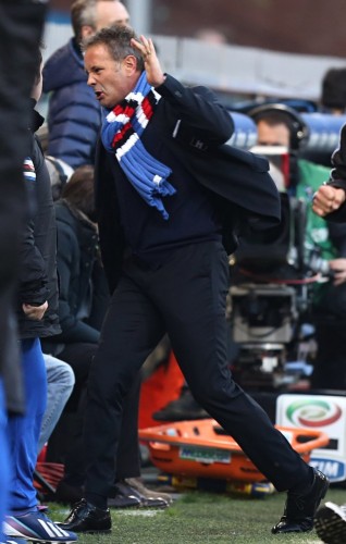 U STILU VUJOŠEVIĆA I OBRADOVIĆA: Siniša Mihajlović nasrnuo na svog igrača (VIDEO)