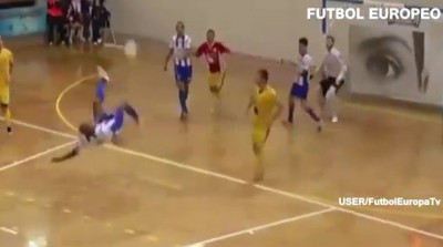 ‘Makazice’ s gola na gol (VIDEO)