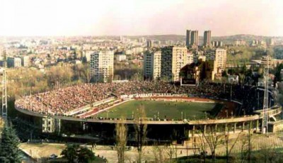Ceo stadion, jedna tribina – možemo li jednom, kao nekad – zajedno na derbi?!