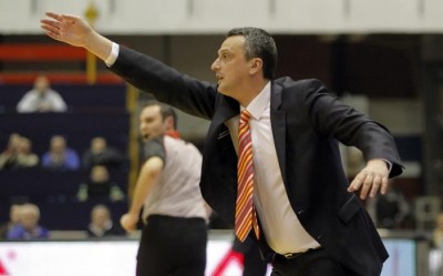 SPORNO ILI NE: Obratite pažnju na slobodno bacanje Babića i kretnju i ‘korake’ Mekela! (VIDEO)