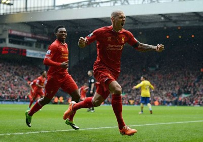 JUNAČINA: Škrtel sa ‘pocepanom’ glavom dao gol Arsenalu (FOTO)