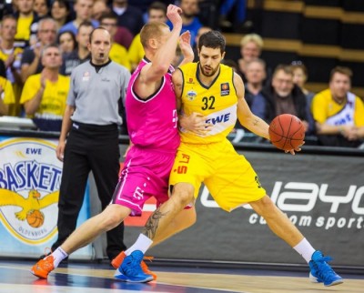 BUNDESLIGA: Aleksandrov ostao u vrhu