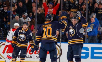 Nastavljen NHL šampionat, Bafalo zaustavio uragan (VIDEO)