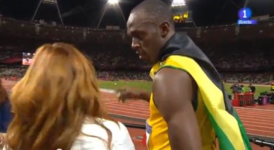 Bolt prekida intervju dok svira himna (VIDEO)