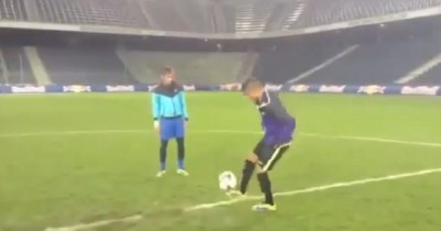 15-godišnji Marokanac objasnio Nejmaru neke stvari (VIDEO)