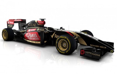 Konačno i Lotus E22 izlazi na stazu