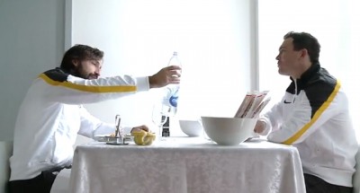 Pirlo dodaje i van terena (VIDEO)