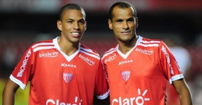 VRAĆA SE: Rivaldo na terenu spašava klub od ispadanja