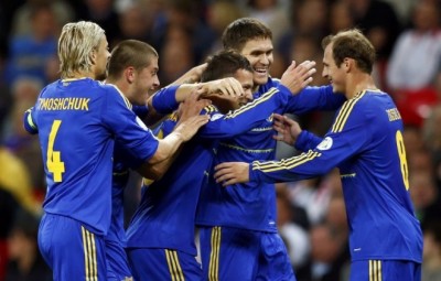 ŠTA MU JE TO TREBALO: Fudbaleru kojeg je nedavno želela Zvezda, zbog politike ugrožena karijera!