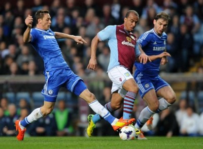 Aston Vila slavila, Čelsi ‘crveneo’ (VIDEO)