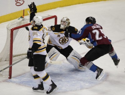 NHL: Boston slavio u Koloradu, ludilo u Kalgariju (VIDEO)