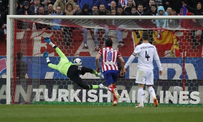 KINEZI NASTAVLJAJU DA TROŠE: Sledeći je Gabi?