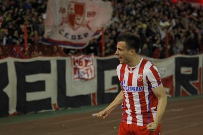 KASALICA ZA HOTSPORT: Zvezdo, čuvaj se veštačke trave i neugodnog Fonseke!