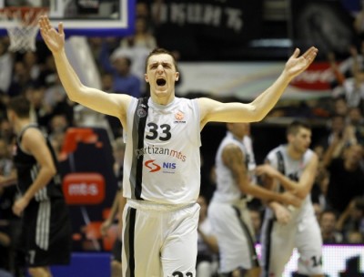 VEĆ STIŽE PODRŠKA ZA ANĐUŠIĆA: Sipaj u napadu i kidaj u odbrani! (FOTO)