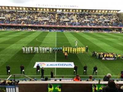 PRIČA KOJA POKREĆE SUZE: Dečak koji umire od raka debitovao za Viljareal (VIDEO)