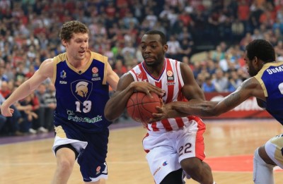 Evrokup: Fenomenalni Dženkins ulepšao rekord i odveo Zvezdu u polufinale! (FOTO)