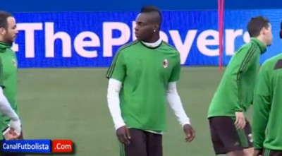 Baloteli zadužen za dobru atmosferu na treningu Milana (VIDEO)