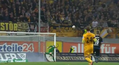 Igrač Pederborna ‘pogodio pauka’ sa 30 metara (VIDEO)