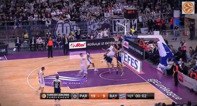 Kinsijeva smeč – blokada najbolja prethodne večeri (VIDEO)