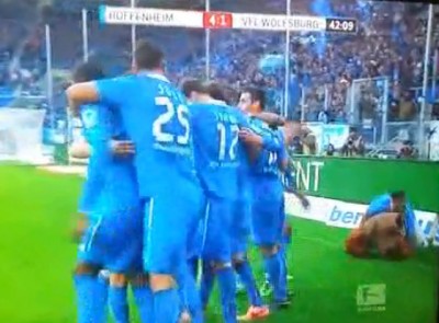 Obezglavljena maskota Hofenhajma (VIDEO)