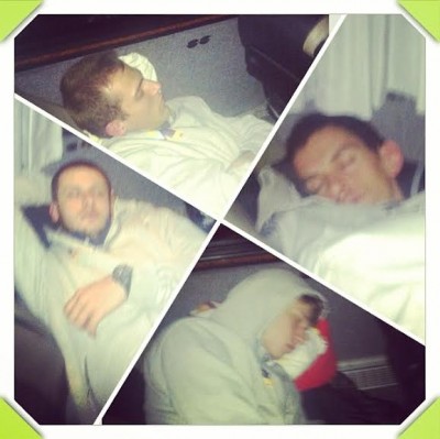 Neko peva, neko spava (VIDEO) (FOTO)