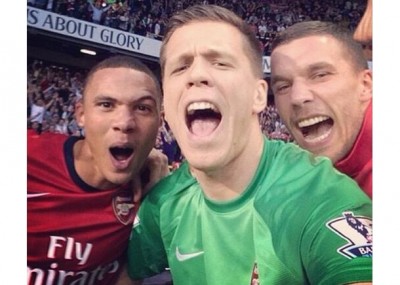 Šćešni i ‘topdžije’ se fotkali dok ih je ceo stadion mrzeo