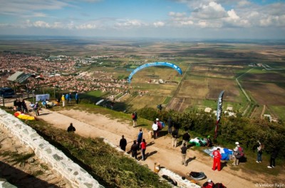 U Vršcu počinje Otvoreno prvenstvo Srbije u paraglajdingu