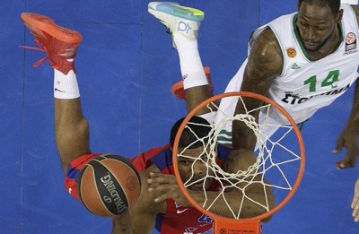 ‘Armija’ pregazila Atinjane