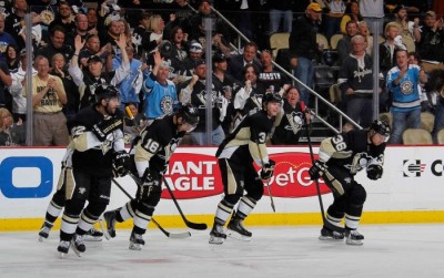 ‘SVETI GRAL’ DOBIO NOVOG-STAROG GAZDU: ‘Pensi’ osvojili Stenli kup finale posle velike drame! (FOTO) (VIDEO)