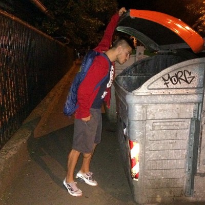 Šta se to krije u kontejneru Luka? (FOTO)