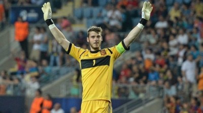 De Hea uputio podršku Kosti