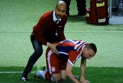 Kako je Pep masirao Franka tokom meča sa Dortmundom (VIDEO)