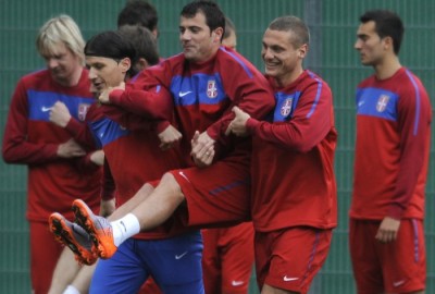 Zvezda zove bivše asove na proslavu titule