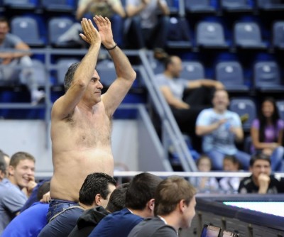 Opšte skidanje u Pioniru, striptiz Tegeltije (FOTO)