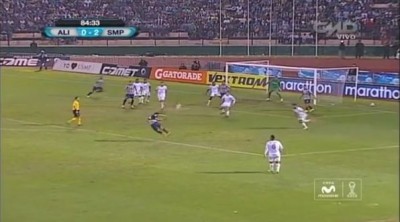 Zbog ovakvih voleja volimo fudbal (VIDEO)