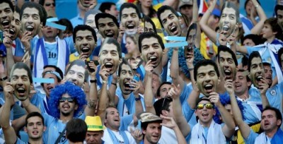 Hiljade Luisa Suareza na tribinama malo Urugvajcima