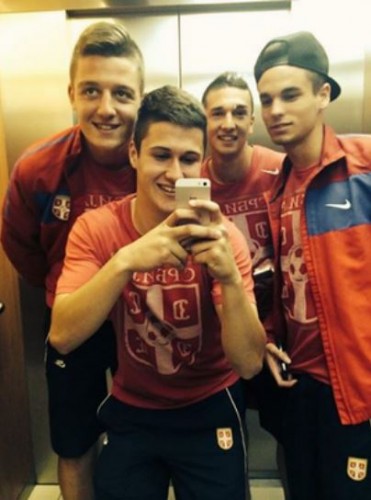 ‘Selfie’ omladinskih reprezentativaca posle plasmana na EP (FOTO)